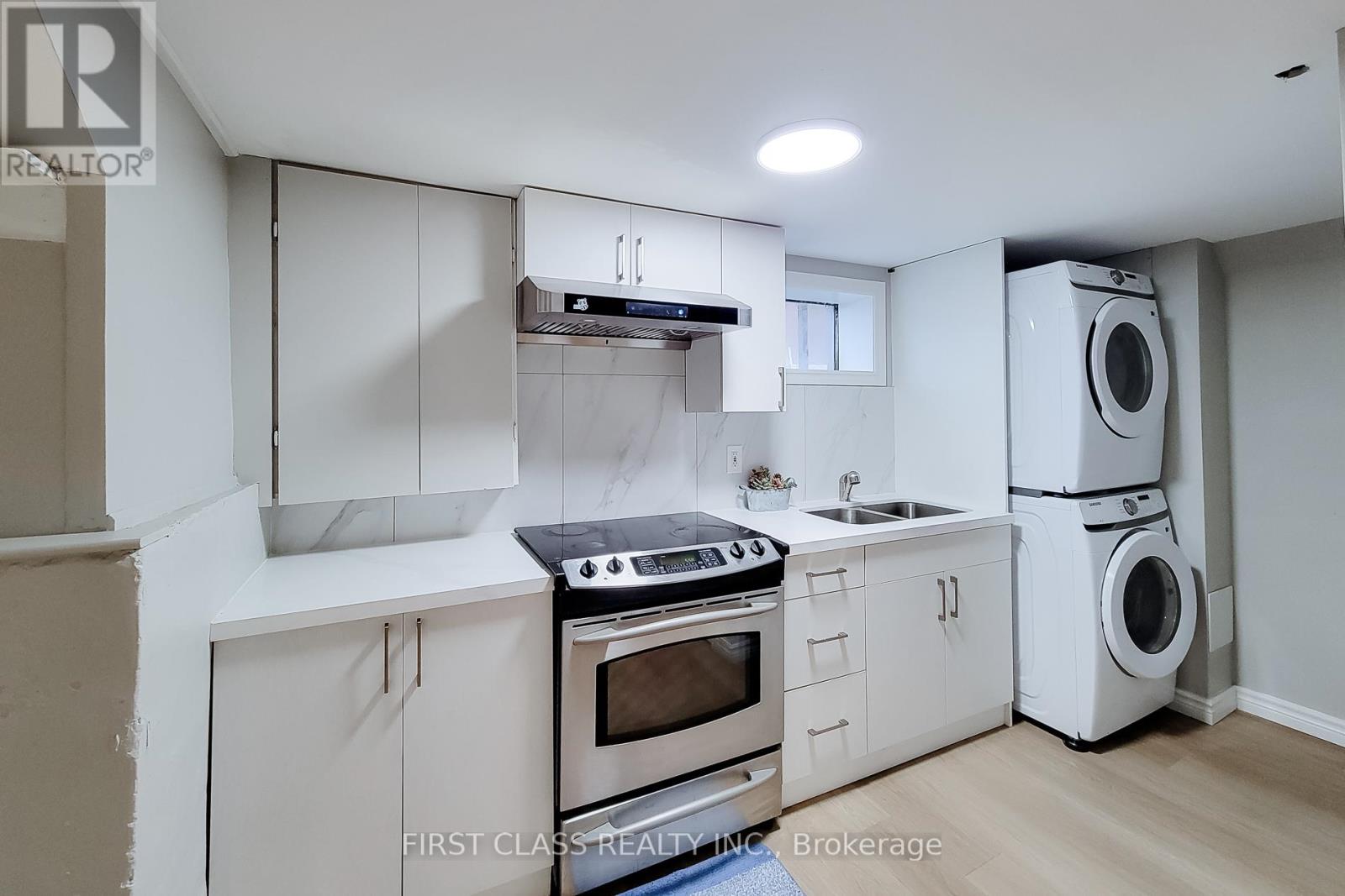 88 Radford Street, Hamilton, Ontario  L8S 3E6 - Photo 30 - X12946392