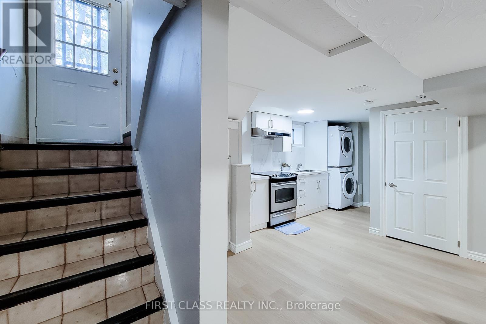 88 Radford Street, Hamilton, Ontario  L8S 3E6 - Photo 25 - X12946392