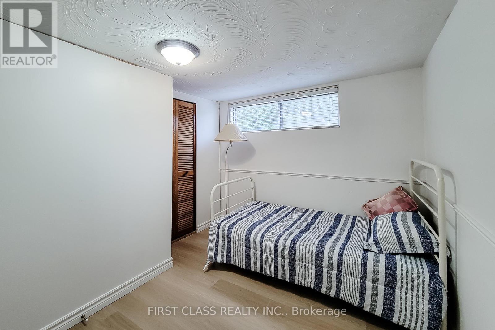 88 Radford Street, Hamilton, Ontario  L8S 3E6 - Photo 35 - X12946392