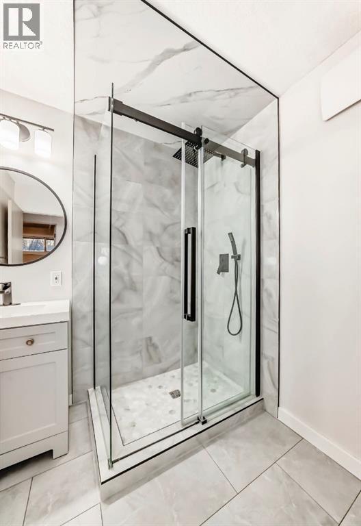 423 Regal Park NE, Calgary, Alberta  T2E 0S6 - Photo 19 - A2280028