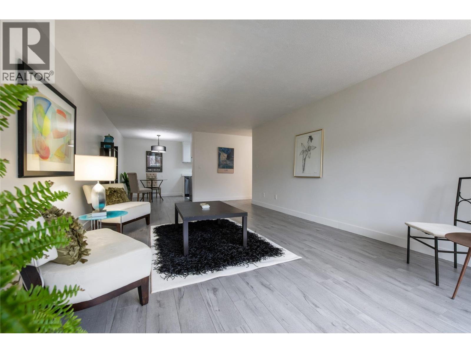 212 780 Premier Street, North Vancouver, British Columbia  V7J 2G8 - Photo 8 - R3106373