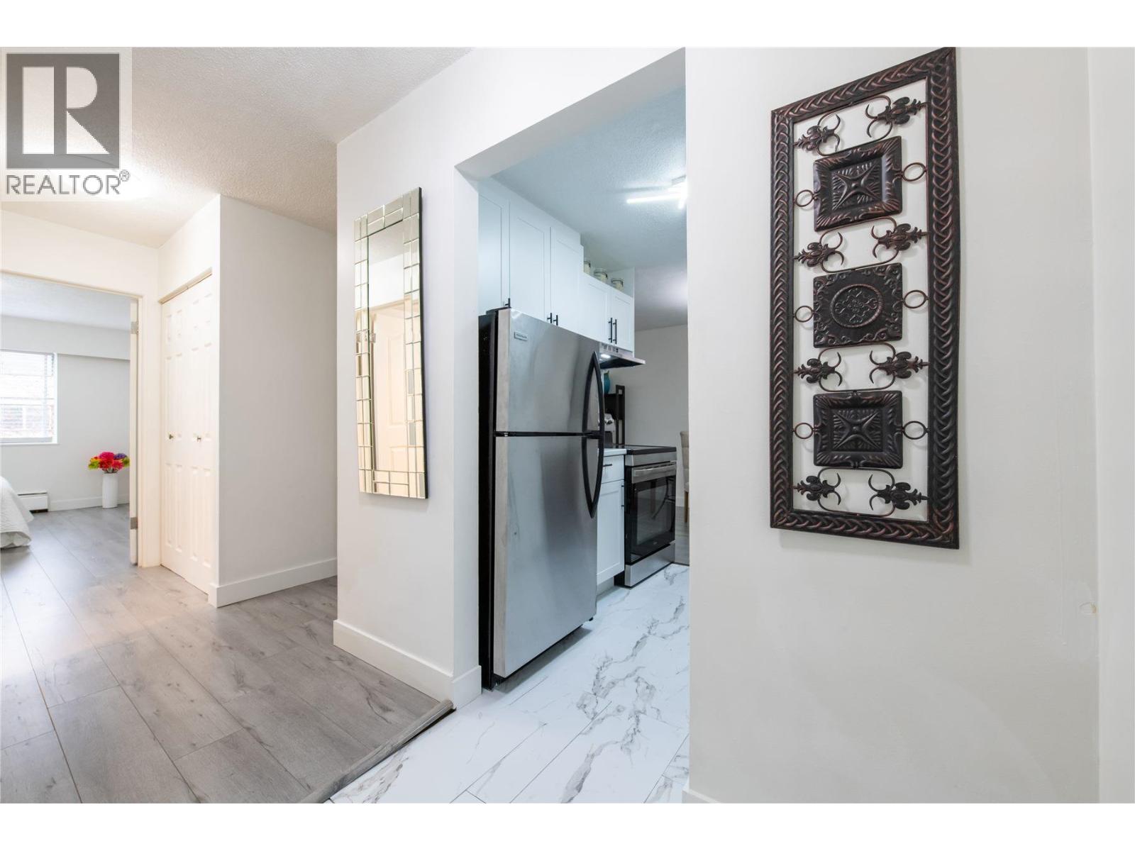 212 780 Premier Street, North Vancouver, British Columbia  V7J 2G8 - Photo 14 - R3106373