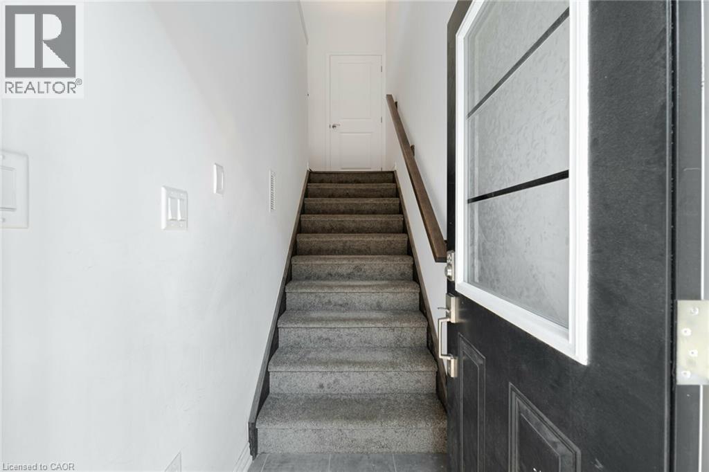 461 Blackburn Drive Unit# 80, Brantford, Ontario  N3T 0W9 - Photo 6 - 40790183