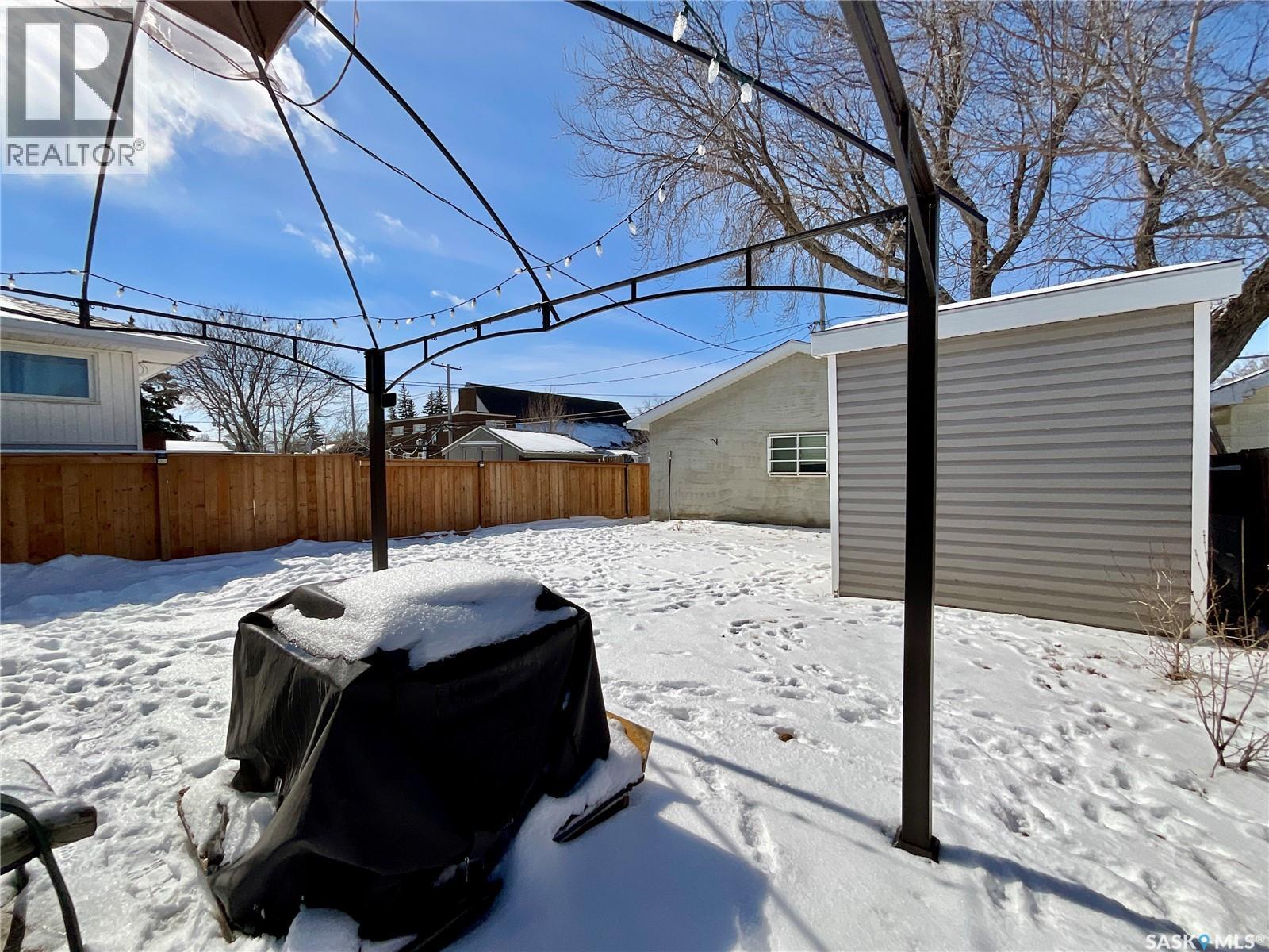 1142 Reynolds Street, Regina, Saskatchewan  S4N 3M2 - Photo 29 - SK031948