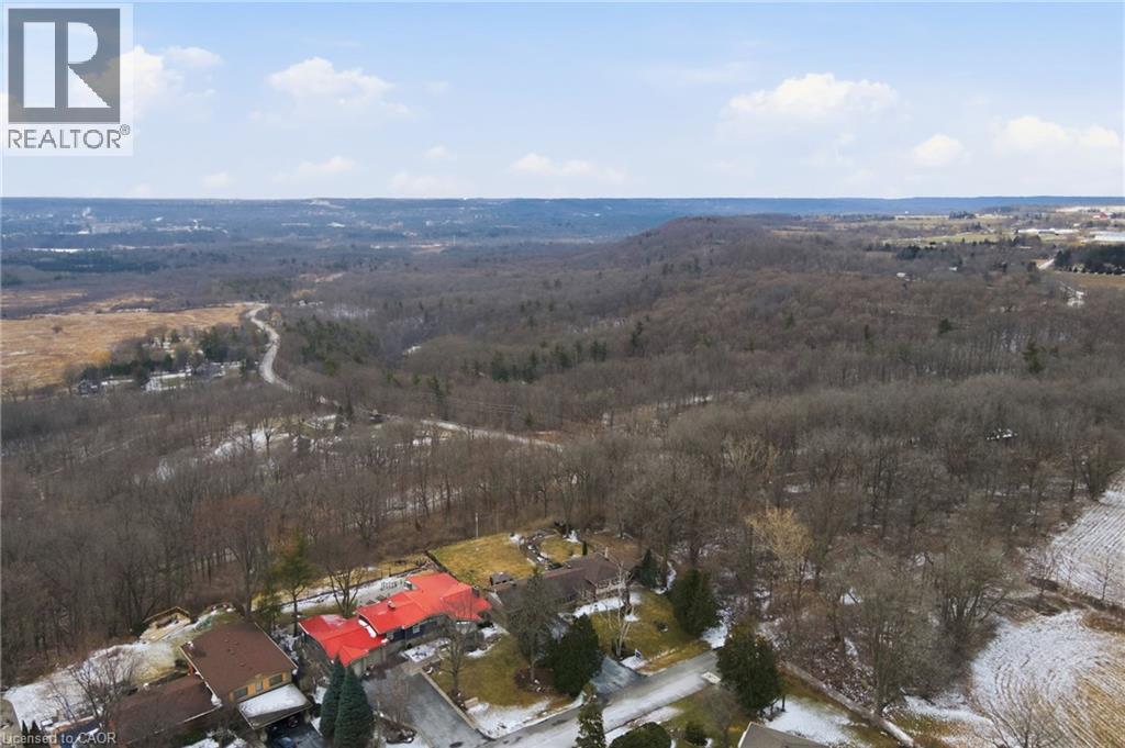 1 Thorncrest Boulevard, Dundas, Ontario  L9H 7L1 - Photo 41 - 40813623