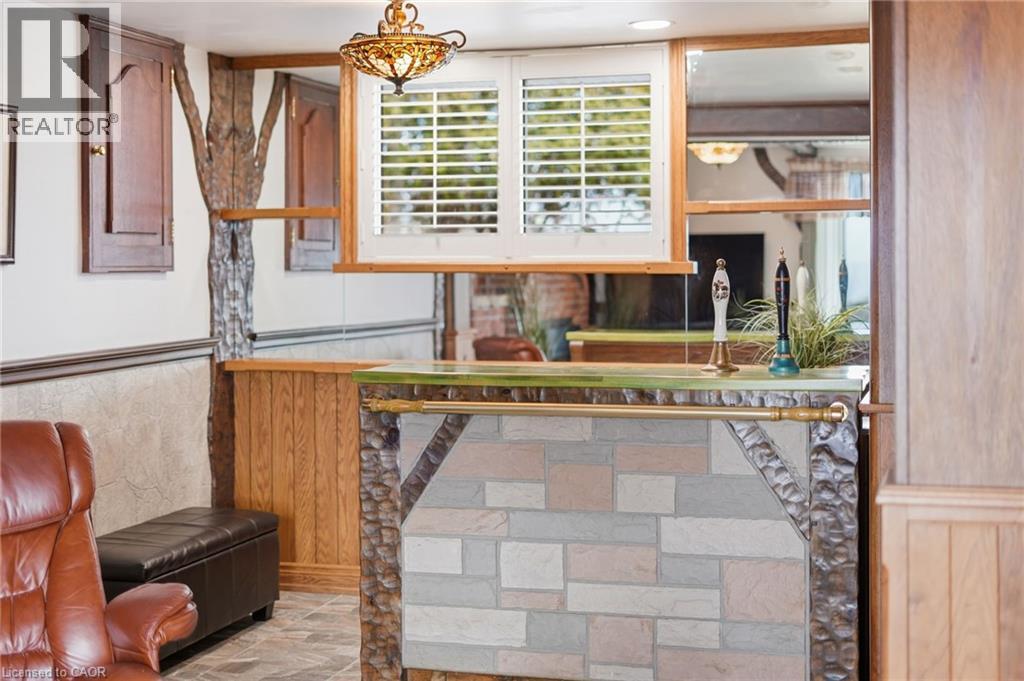 1 Thorncrest Boulevard, Dundas, Ontario  L9H 7L1 - Photo 21 - 40813623