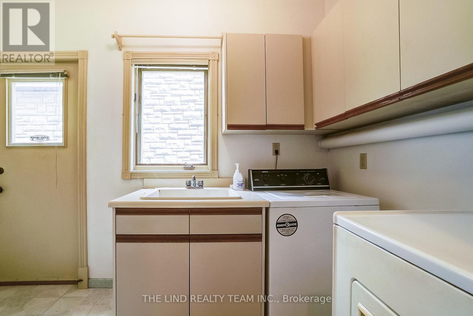 99 Birch Avenue, Richmond Hill, Ontario  L4C 6C5 - Photo 12 - N12952018