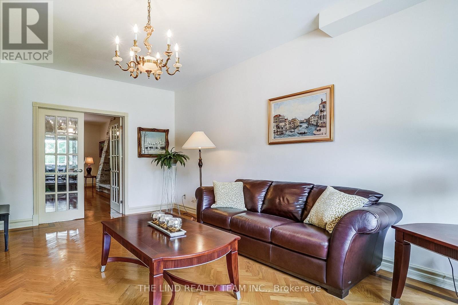 99 Birch Avenue, Richmond Hill, Ontario  L4C 6C5 - Photo 9 - N12952018