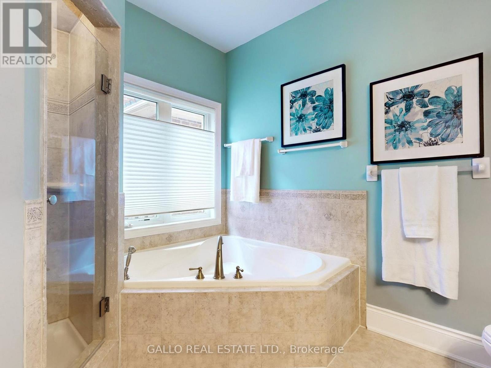 82 Bayberry Street, Whitchurch-Stouffville, Ontario  L4A 0E2 - Photo 24 - N12952116