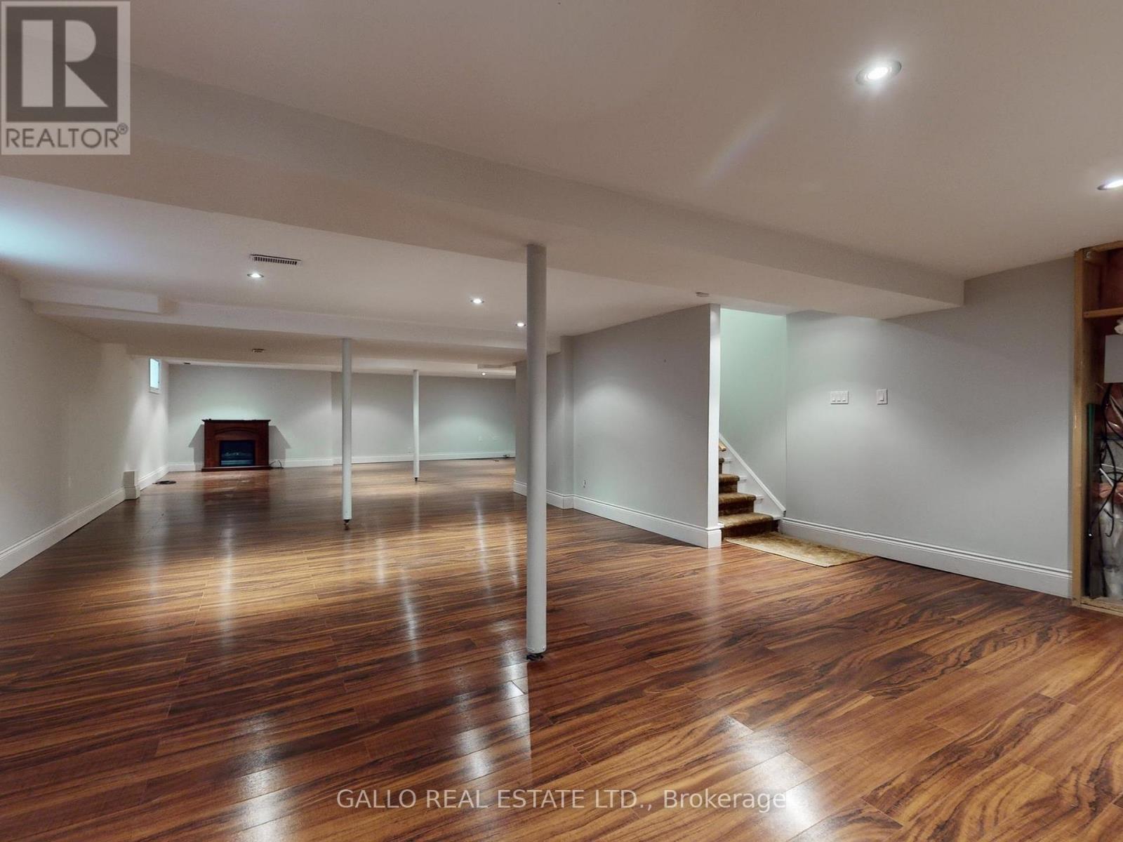 82 Bayberry Street, Whitchurch-Stouffville, Ontario  L4A 0E2 - Photo 31 - N12952116