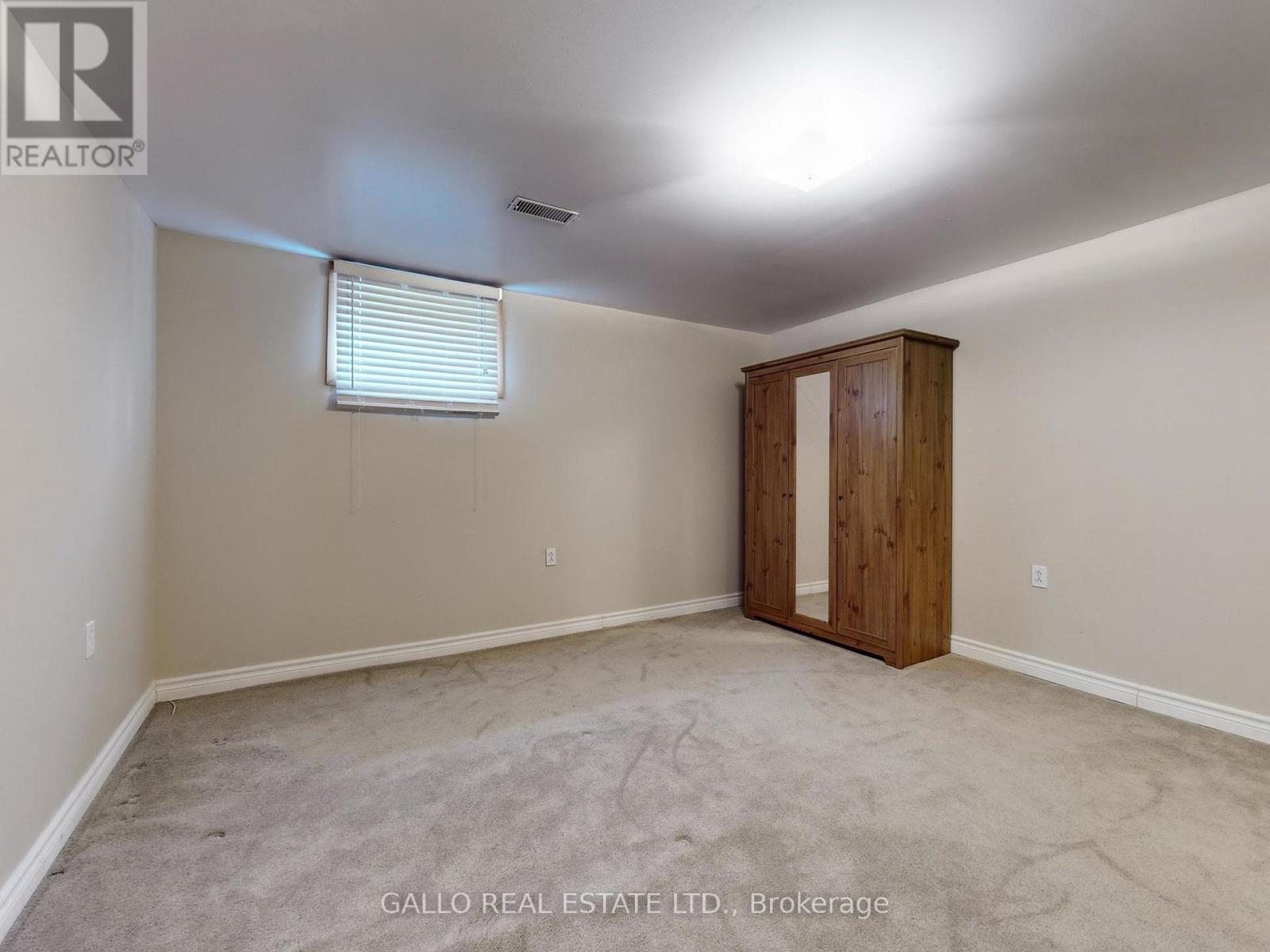 82 Bayberry Street, Whitchurch-Stouffville, Ontario  L4A 0E2 - Photo 33 - N12952116