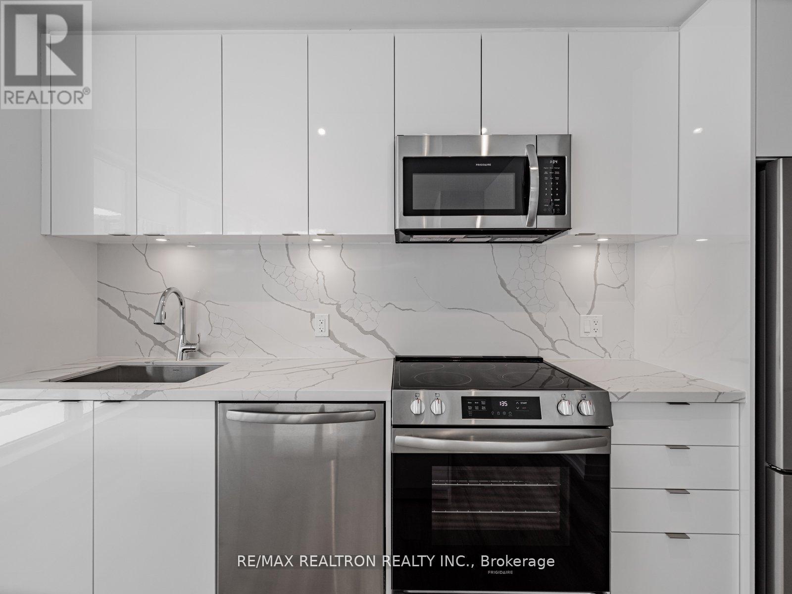 316 - 333 Sunseeker Avenue, Innisfil, Ontario  L9S 0J7 - Photo 7 - N12952168