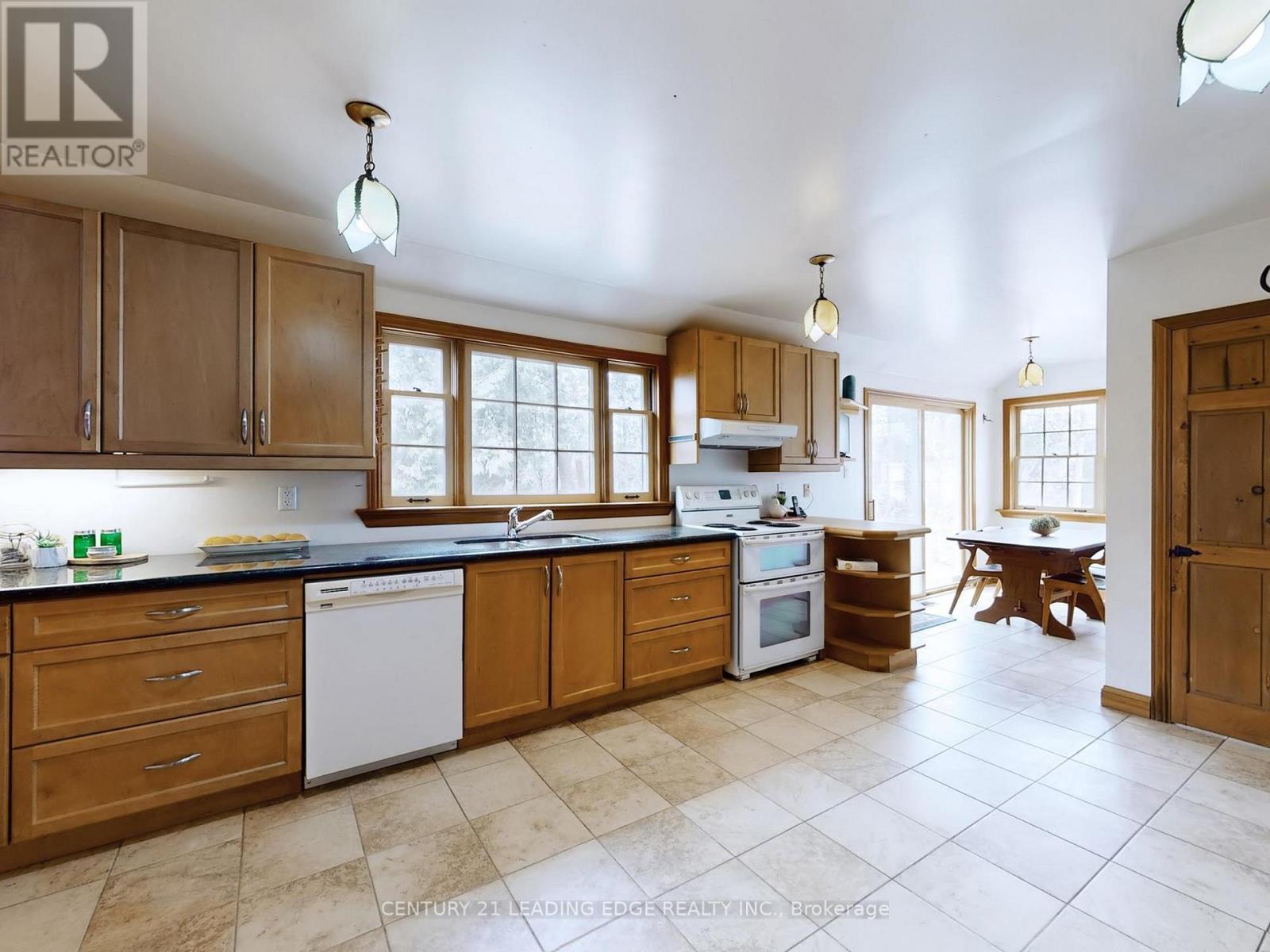 26 Church Lane, Markham, Ontario  L3T 2G5 - Photo 21 - N12952184