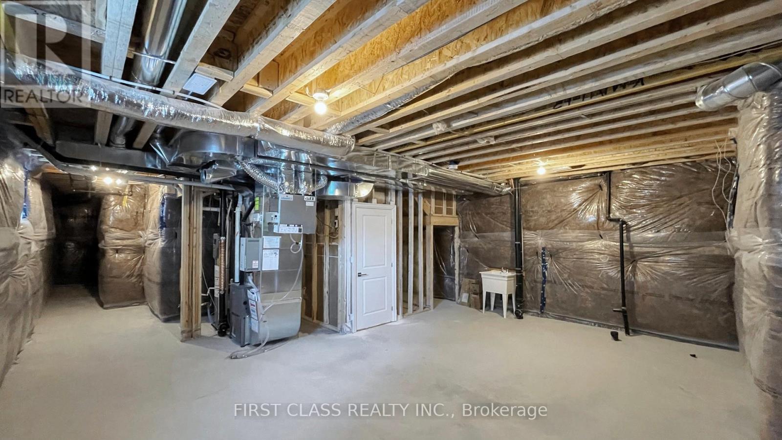 410 York Downs Boulevard, Markham, Ontario  L6C 3R4 - Photo 43 - N12952188