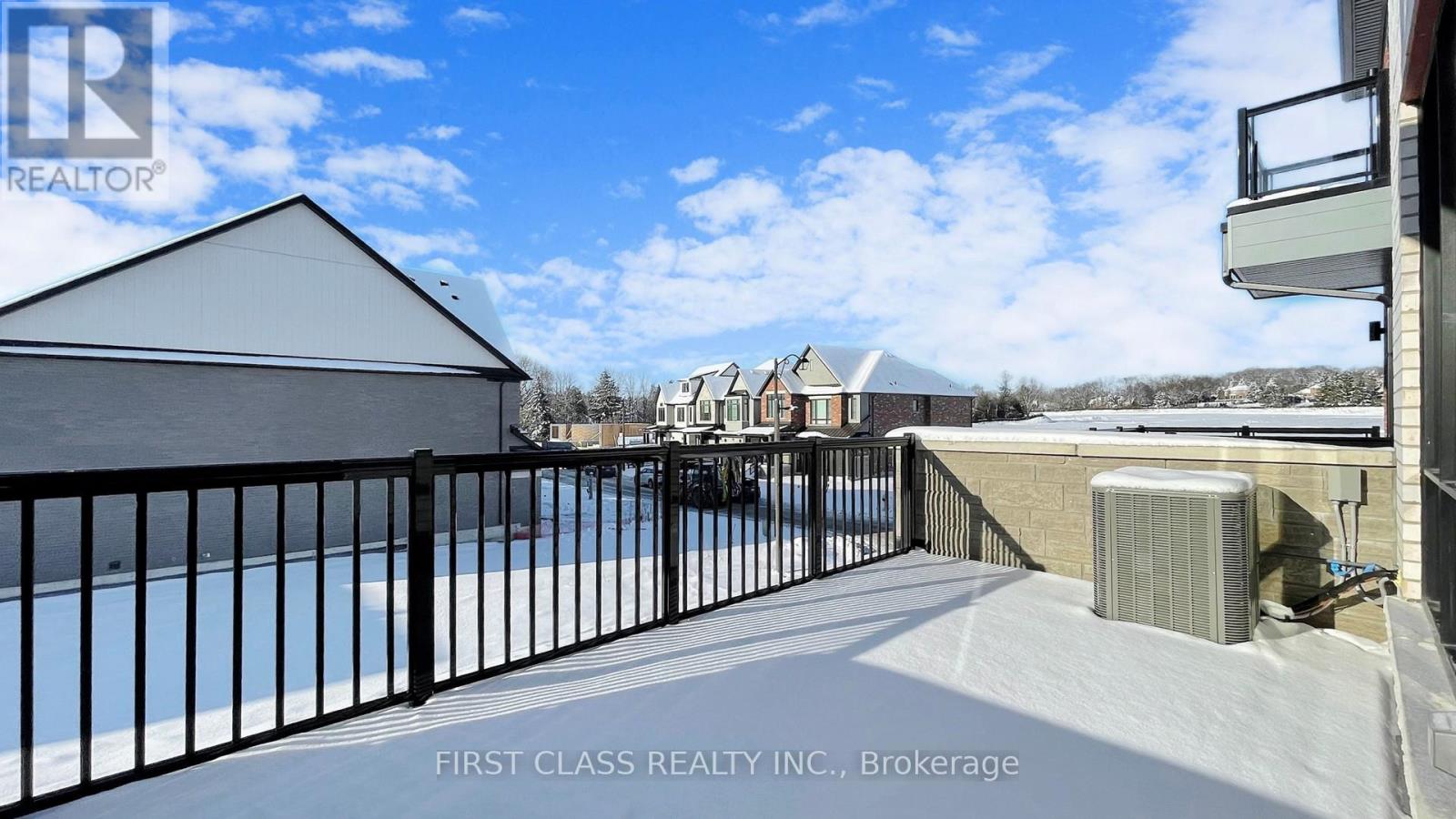 410 York Downs Boulevard, Markham, Ontario  L6C 3R4 - Photo 46 - N12952188