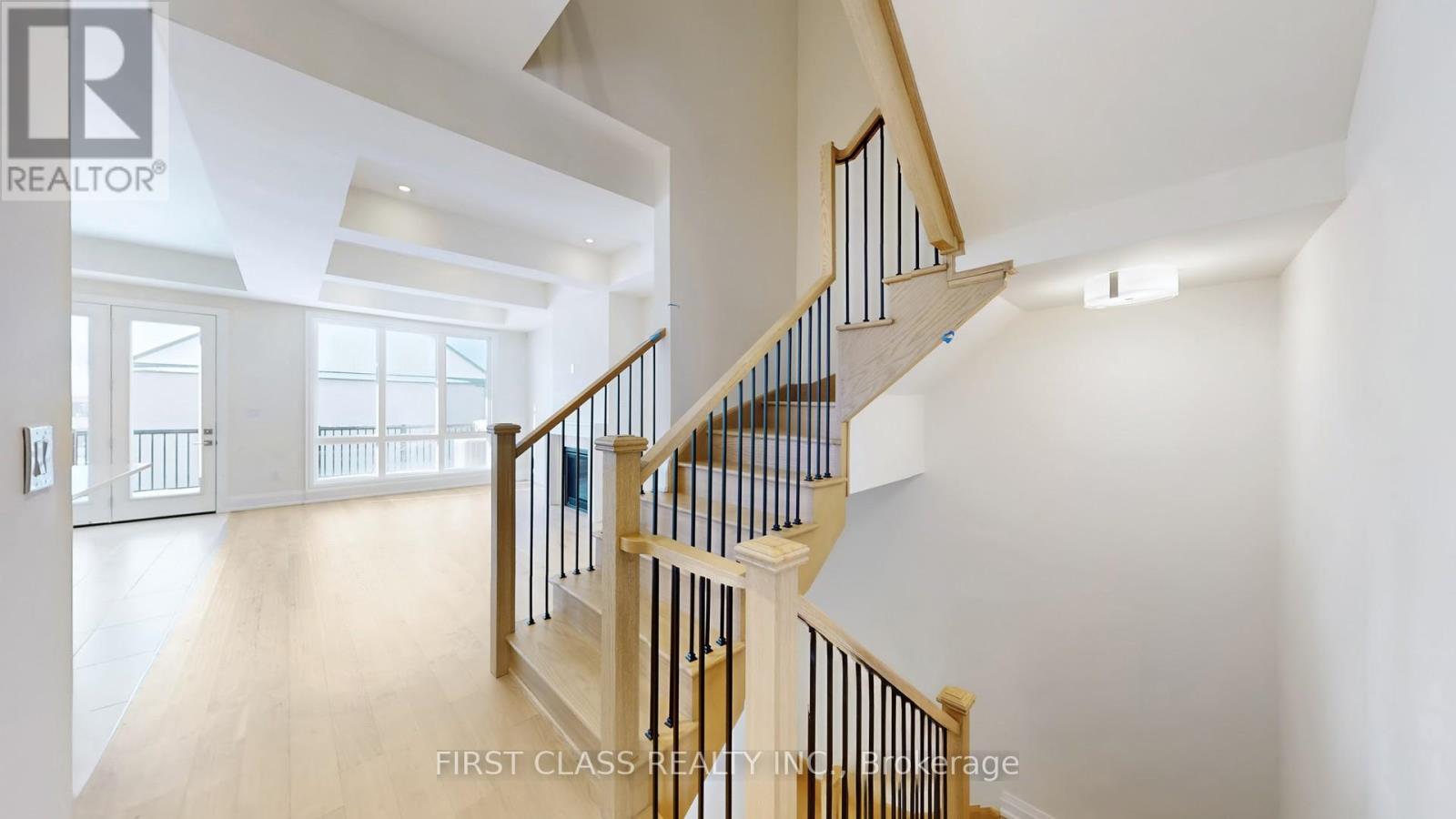 410 York Downs Boulevard, Markham, Ontario  L6C 3R4 - Photo 9 - N12952188