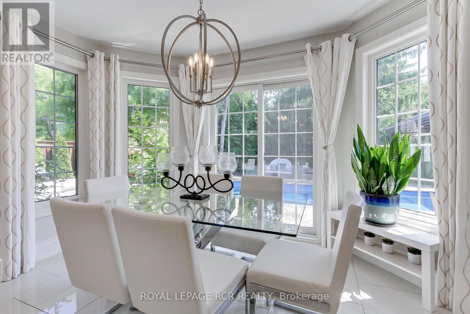 646 Brooker Ridge, Newmarket, Ontario  L3X 1V7 - Photo 19 - N12952190