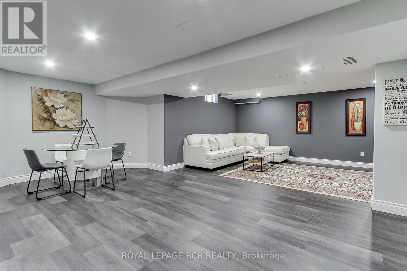 646 Brooker Ridge, Newmarket, Ontario  L3X 1V7 - Photo 41 - N12952190