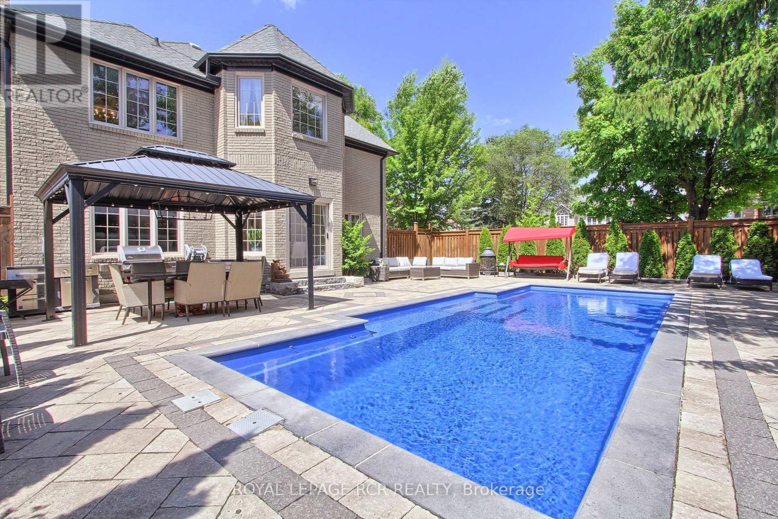 646 Brooker Ridge, Newmarket, Ontario  L3X 1V7 - Photo 45 - N12952190