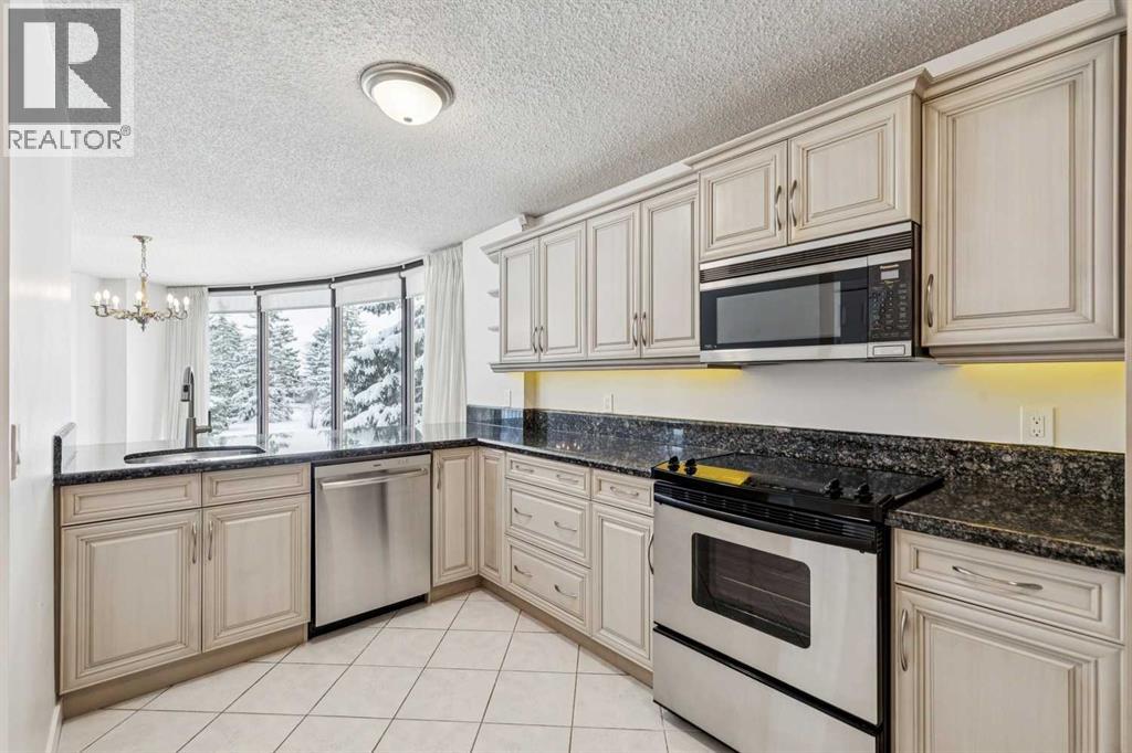 121, 10 Coachway Road Sw, Calgary, Alberta  T3H 1E5 - Photo 8 - A2295222