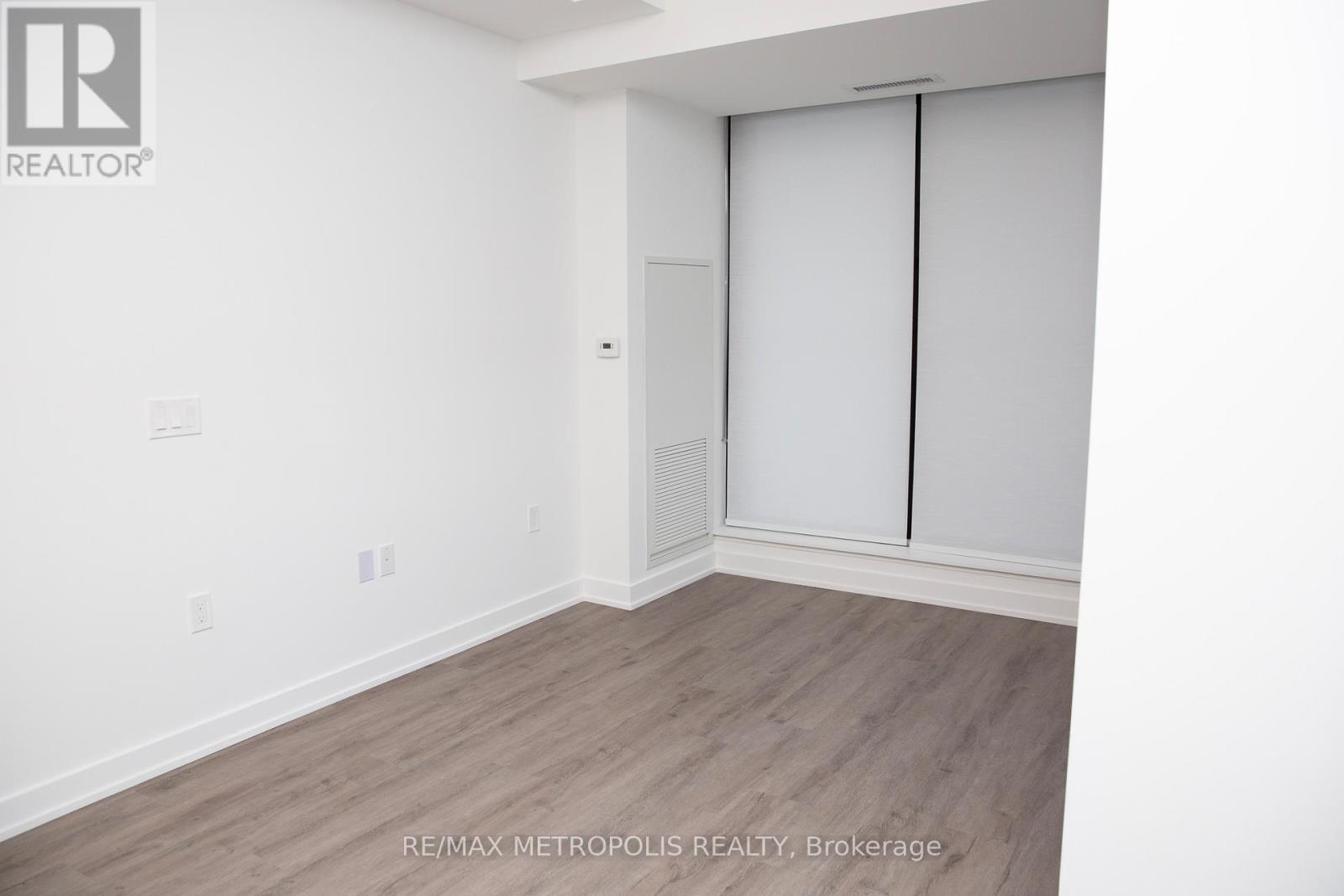 1309 - 1606 Charles Street, Whitby, Ontario  L1N 0P1 - Photo 6 - E12947410