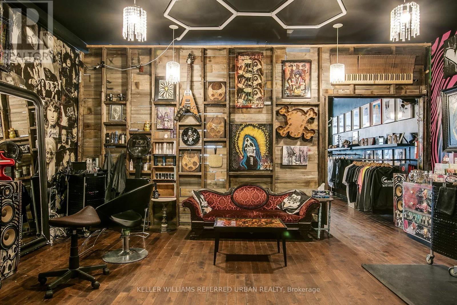 1696 Queen Street W, Toronto, Ontario  M6R 1B3 - Photo 11 - W12951946