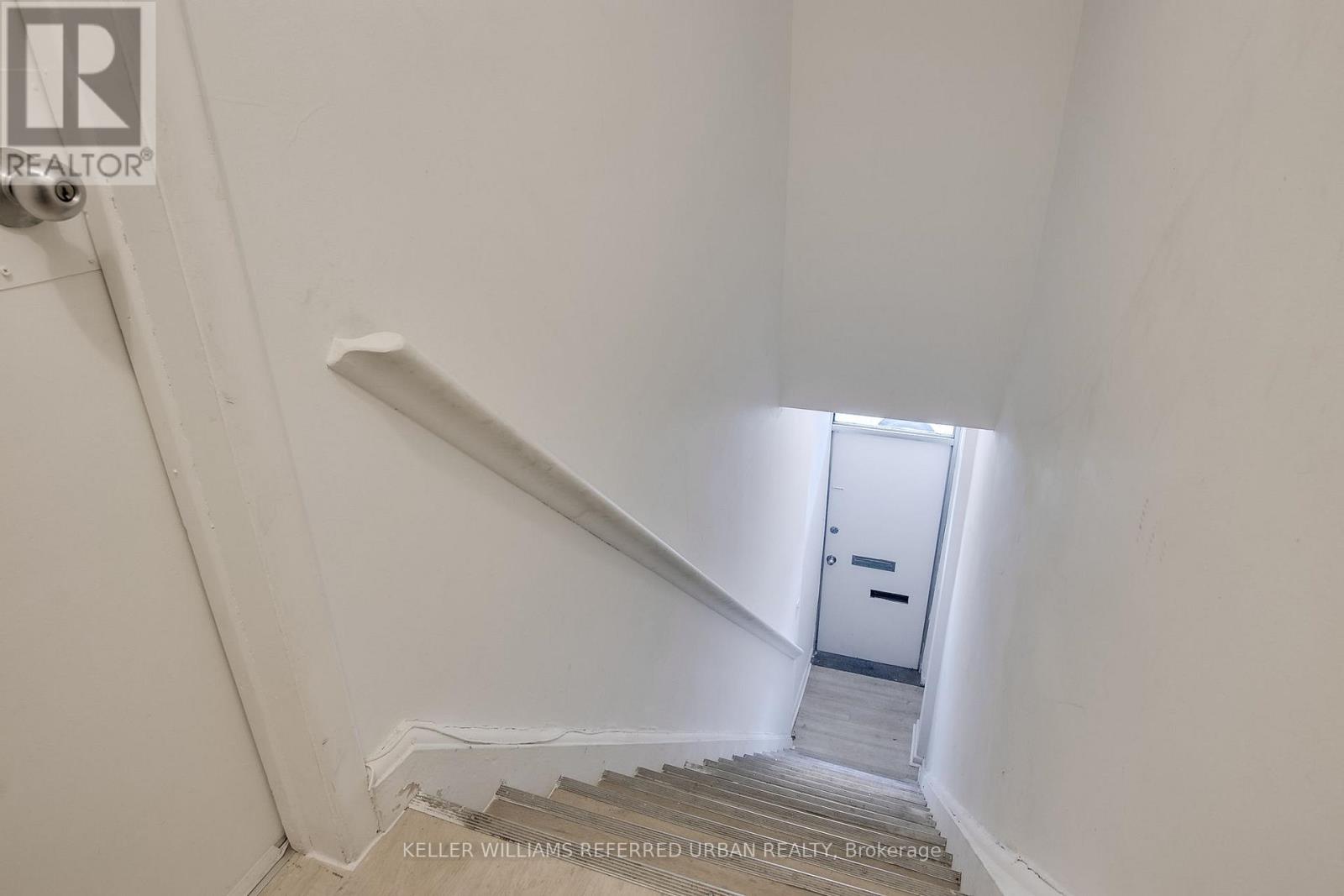 1696 Queen Street W, Toronto, Ontario  M6R 1B3 - Photo 15 - W12951946