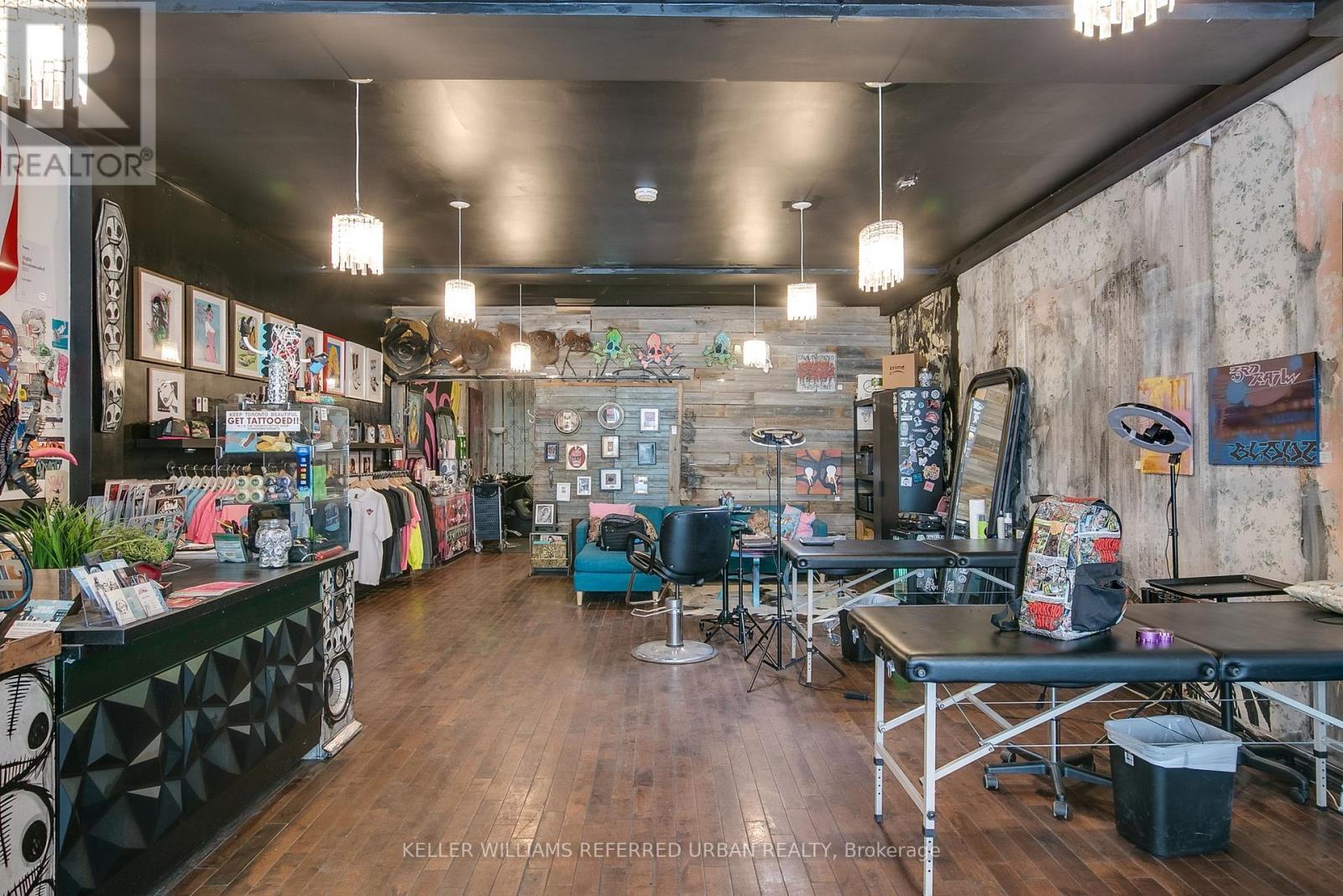 1696 Queen Street W, Toronto, Ontario  M6R 1B3 - Photo 5 - W12951946