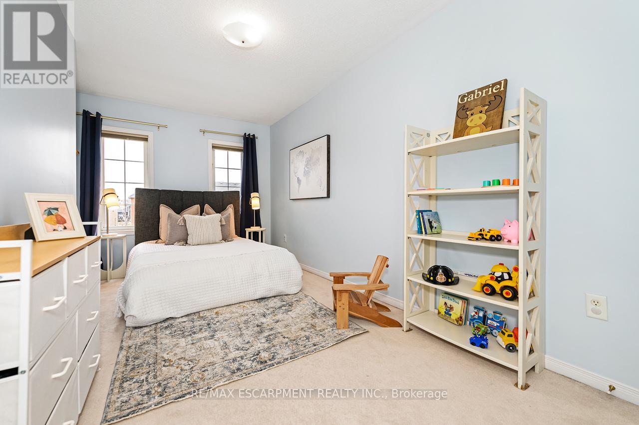 1815 Cobra Crescent, Burlington, Ontario  L7L 7M1 - Photo 24 - W12951956