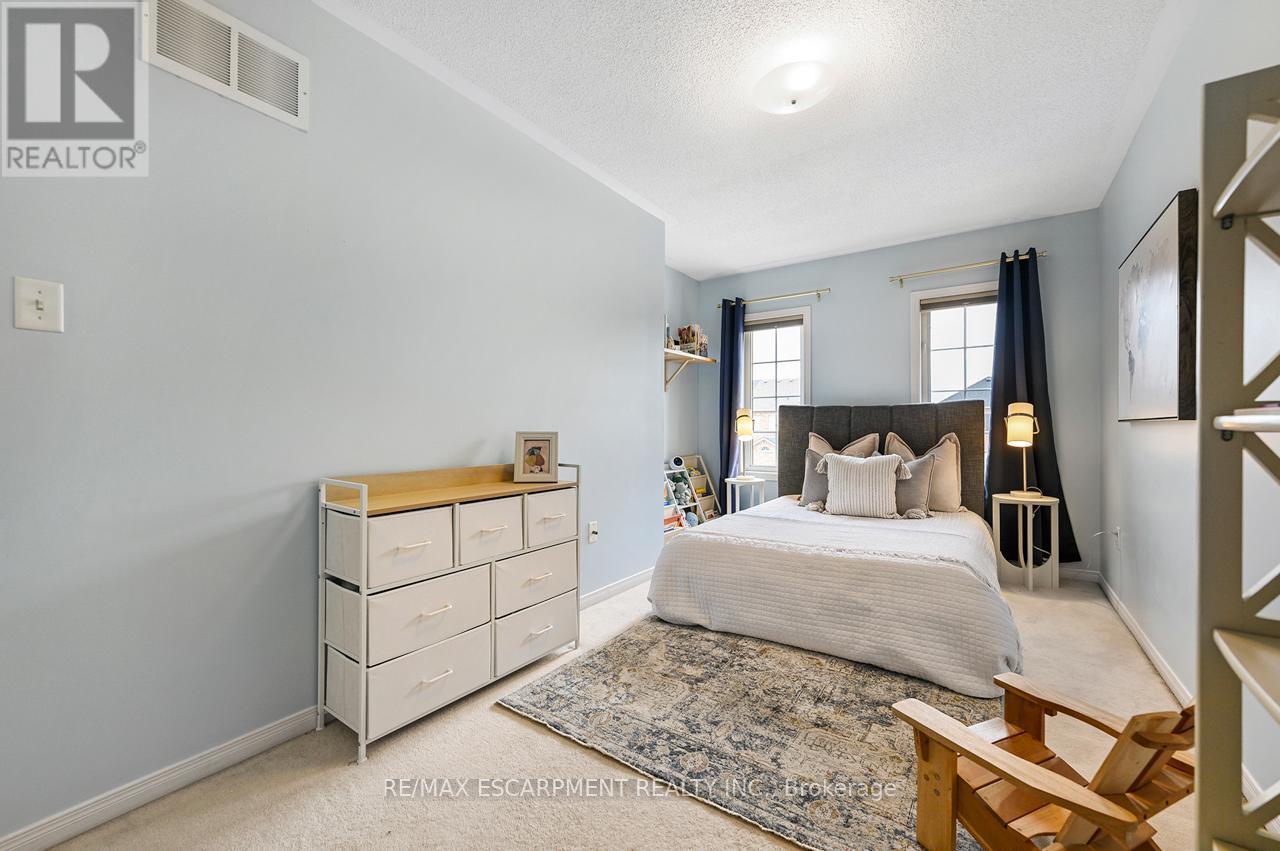 1815 Cobra Crescent, Burlington, Ontario  L7L 7M1 - Photo 25 - W12951956