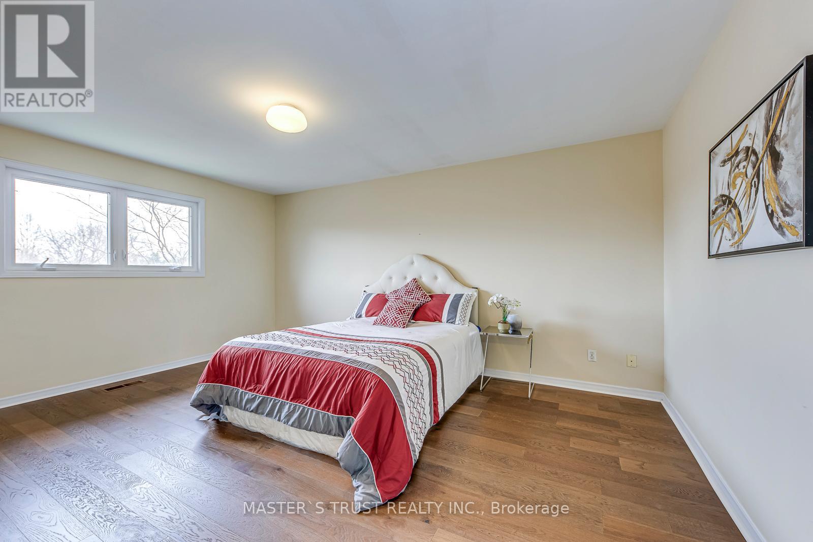 2591 Robin Drive, Mississauga, Ontario  L5K 2G2 - Photo 33 - W12952008