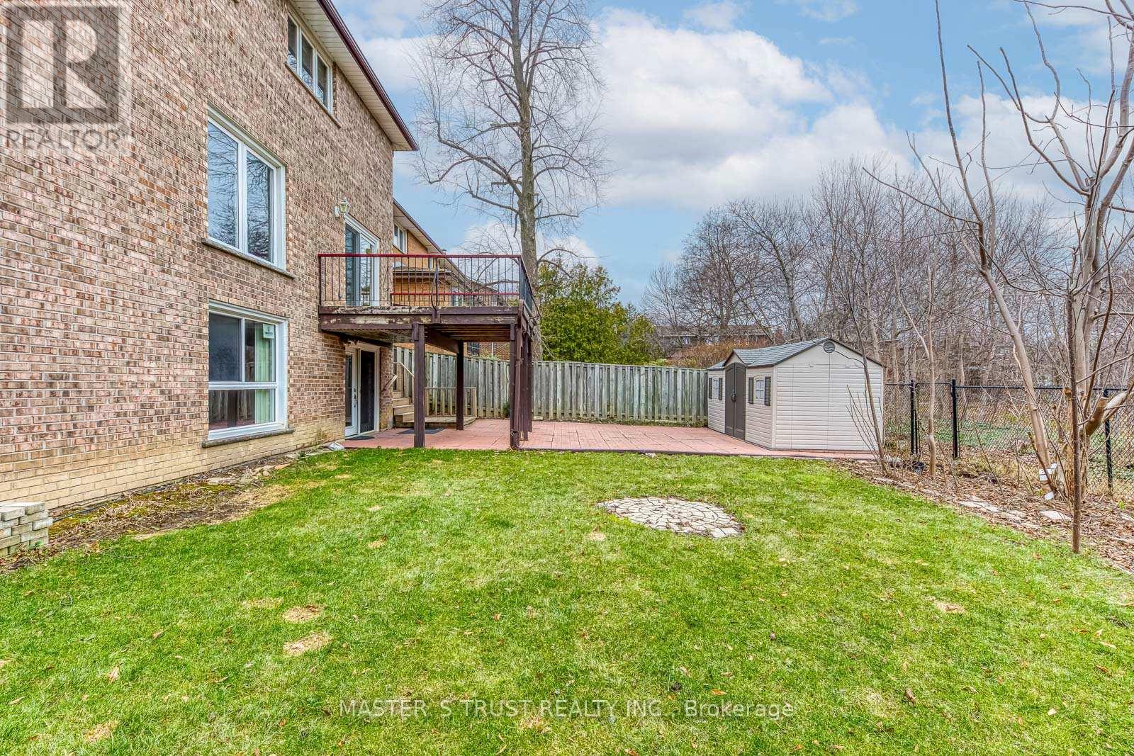 2591 Robin Drive, Mississauga, Ontario  L5K 2G2 - Photo 48 - W12952008