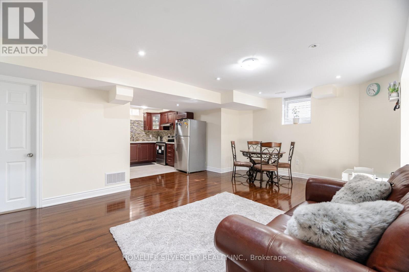 80 Scotchmere Crescent, Brampton, Ontario  L6P 3A6 - Photo 37 - W12952100