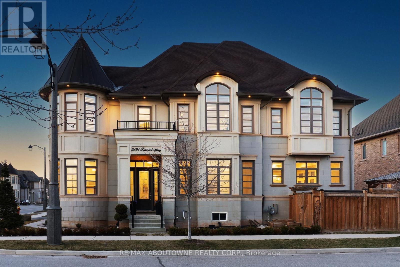 3191 DANIEL WAY, Oakville, Ontario