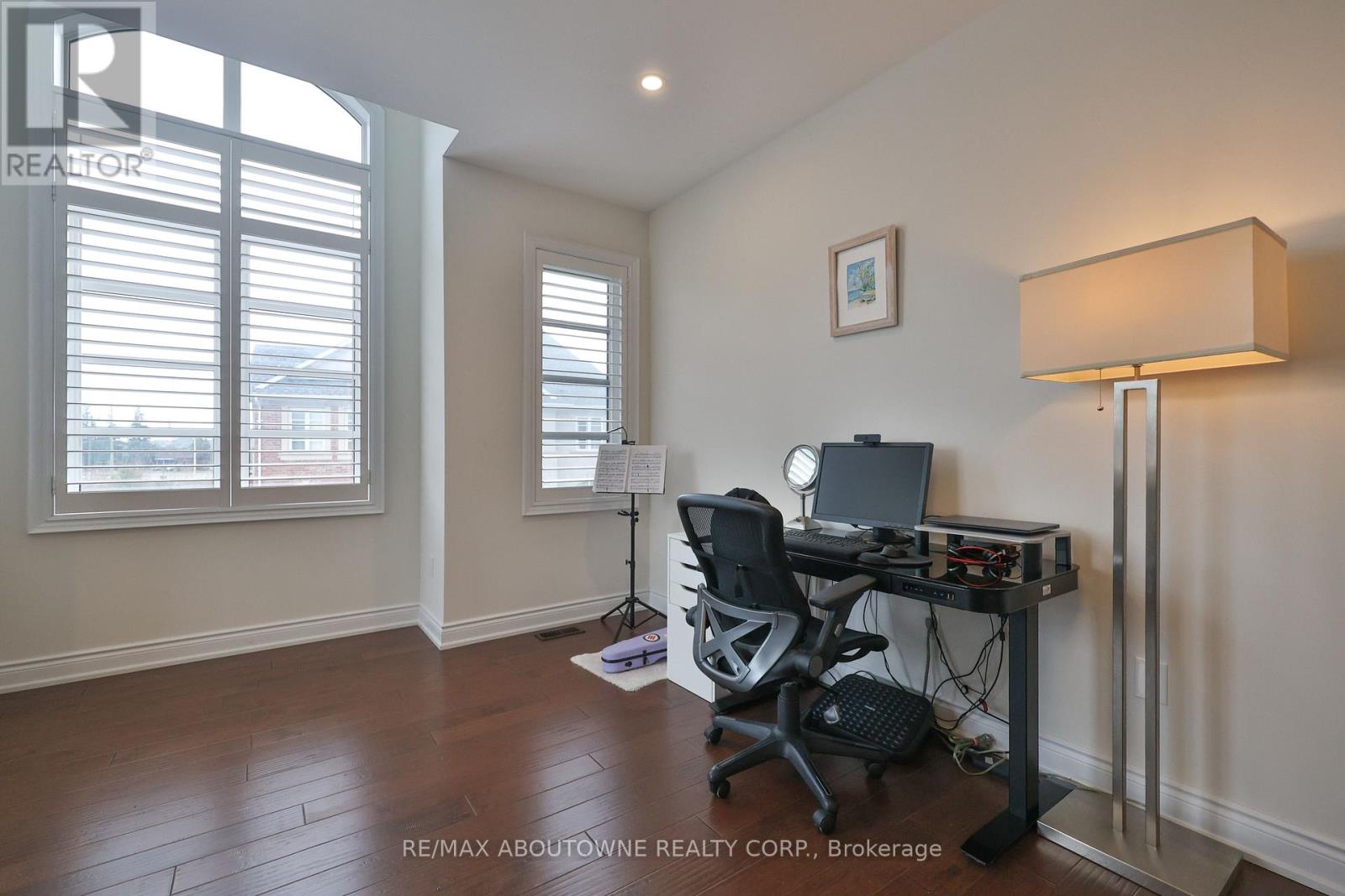 3191 Daniel Way, Oakville, Ontario  L6H 0V7 - Photo 32 - W12952104