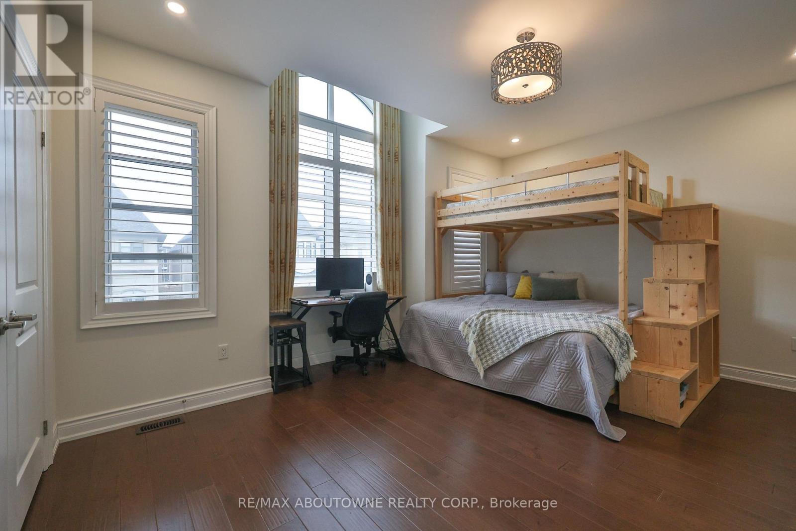 3191 Daniel Way, Oakville, Ontario  L6H 0V7 - Photo 38 - W12952104