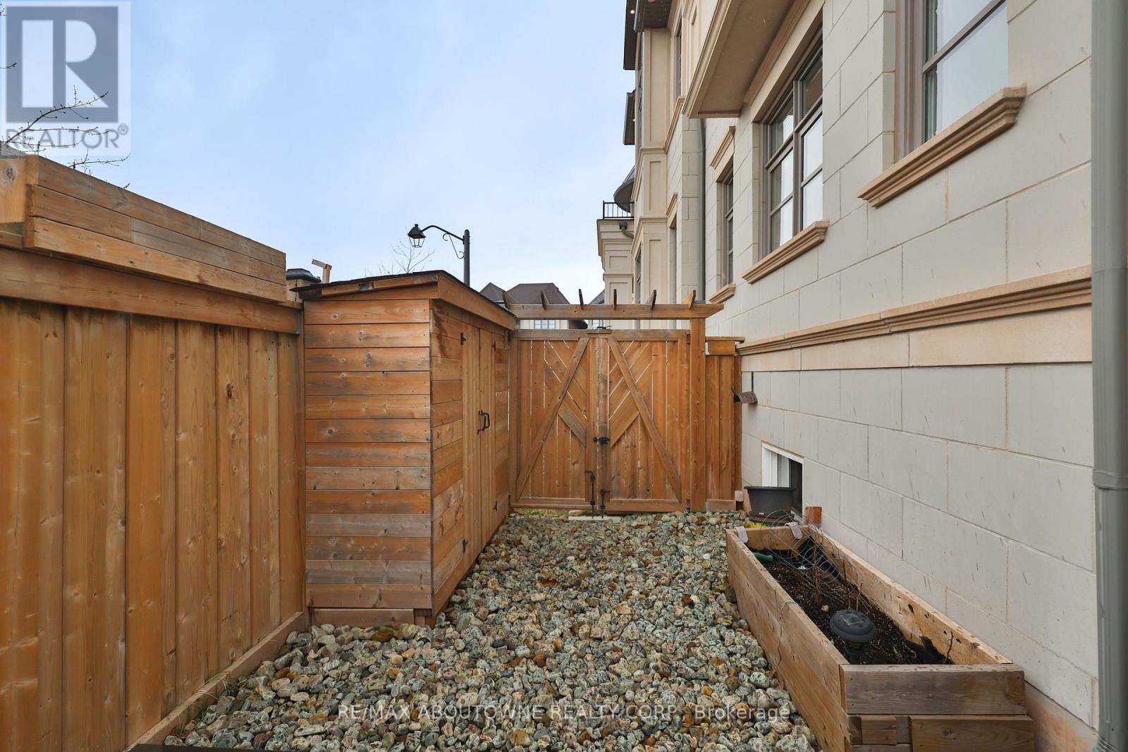 3191 Daniel Way, Oakville, Ontario  L6H 0V7 - Photo 48 - W12952104