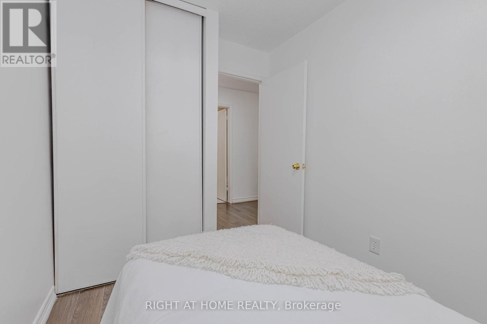 3 - 40 Rexdale Boulevard, Toronto, Ontario  M9W 5Z3 - Photo 40 - W12952144