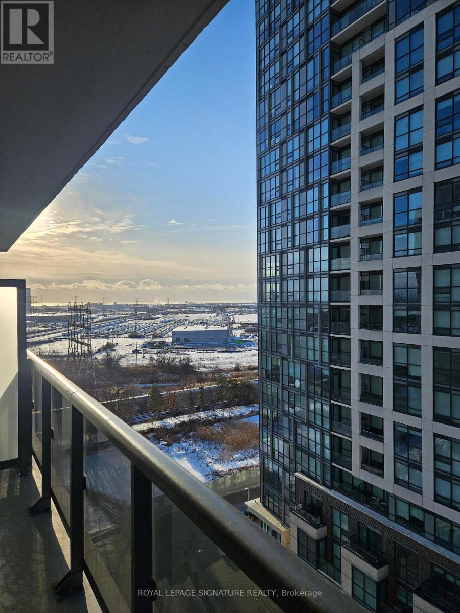 1011 - 30 Samuel Wood Way, Toronto, Ontario  M9B 0C9 - Photo 10 - W12952152