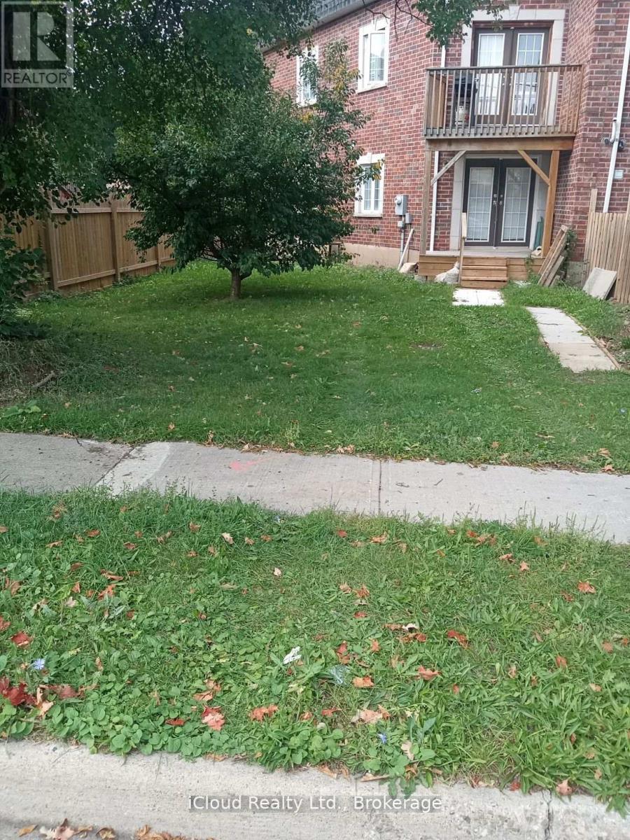 17 JOSEPH STREET, Brampton, Ontario