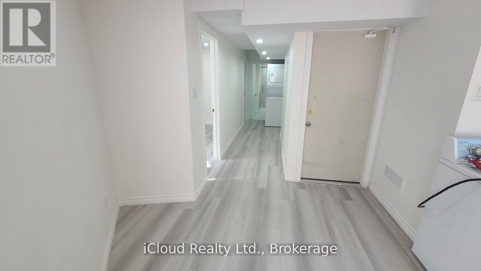 17 Joseph Street, Brampton, Ontario  L6X 1H6 - Photo 5 - W12952186