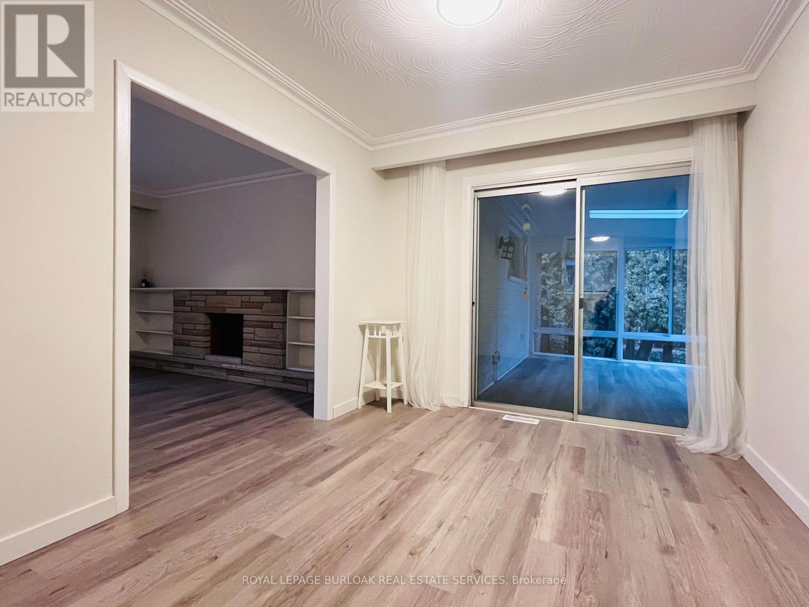 243 Appleby Line, Burlington, Ontario  L7L 2X3 - Photo 14 - W12952206