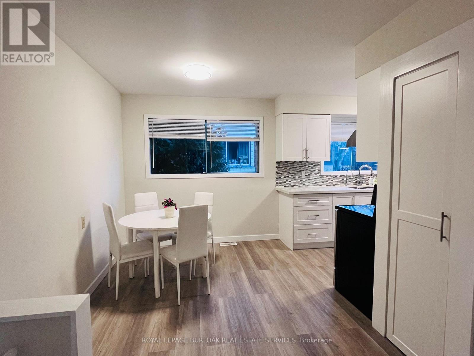 243 Appleby Line, Burlington, Ontario  L7L 2X3 - Photo 8 - W12952206