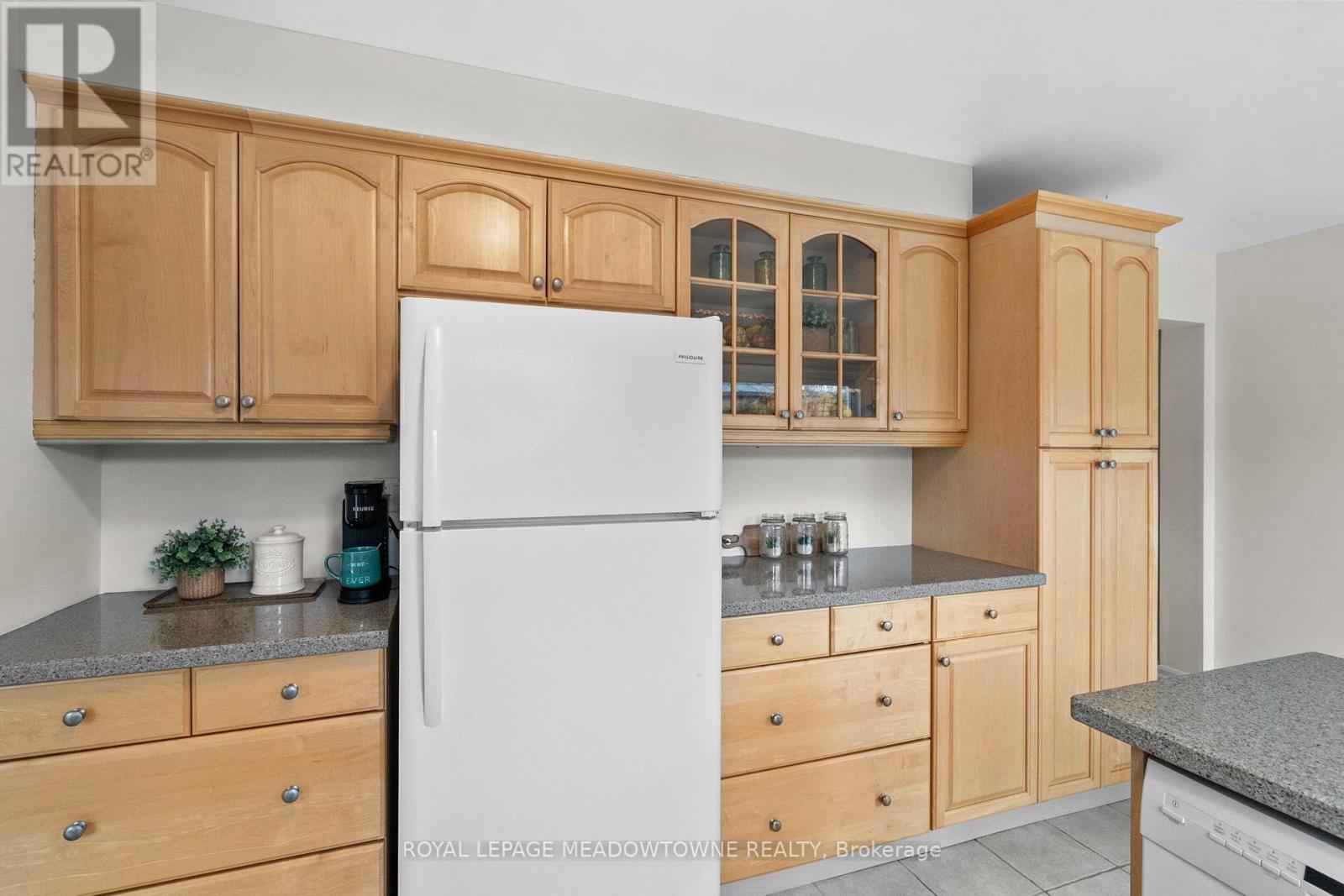 790 Childs Drive, Milton, Ontario  L9T 4J2 - Photo 11 - W12952216