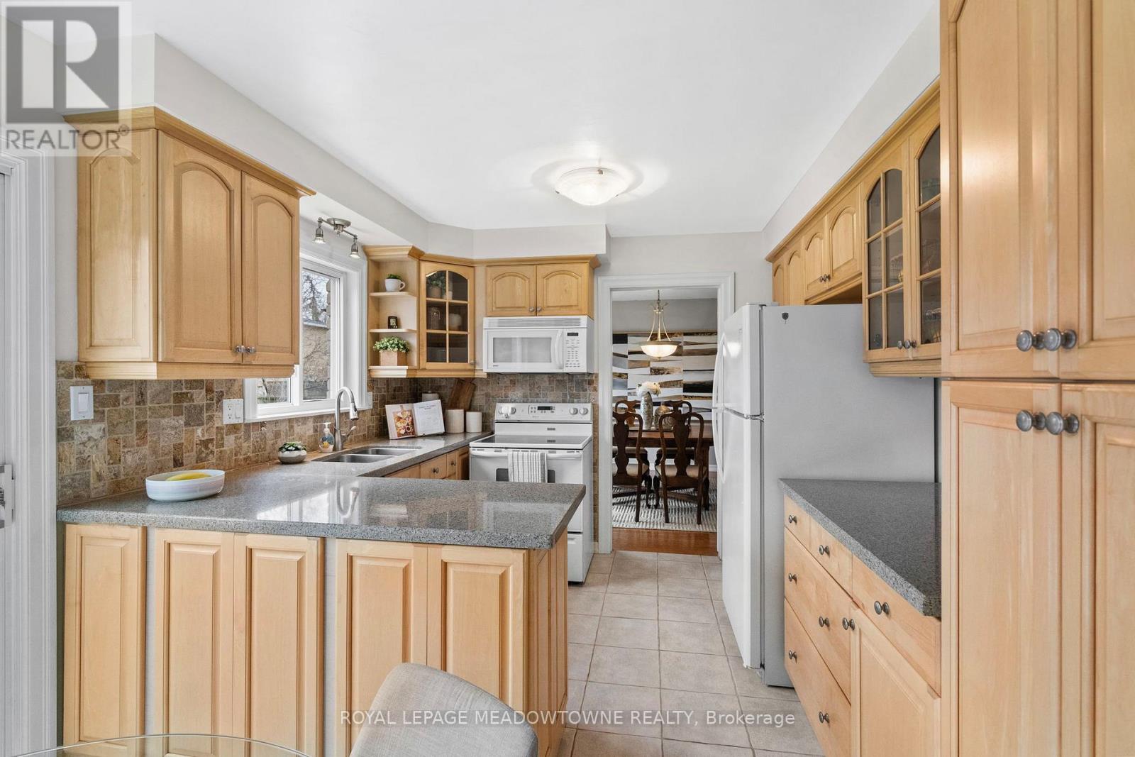 790 Childs Drive, Milton, Ontario  L9T 4J2 - Photo 8 - W12952216