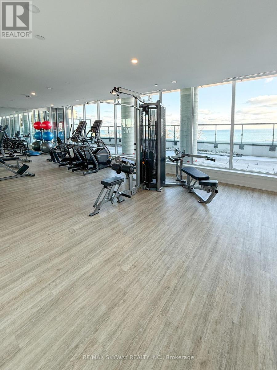 505 - 370 Martha Street, Burlington, Ontario  L7R 0G9 - Photo 19 - W12947416