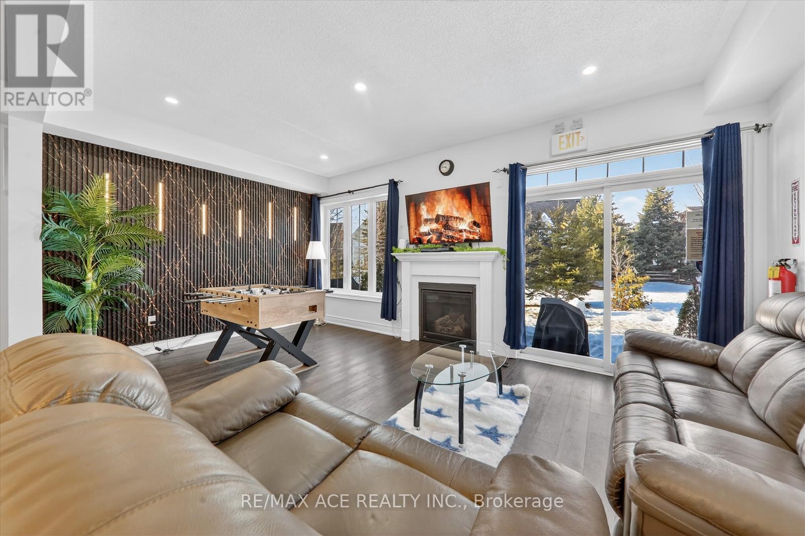 26 - 171 Snowbridge Way, Blue Mountains, Ontario  L9Y 0V1 - Photo 3 - X12856956