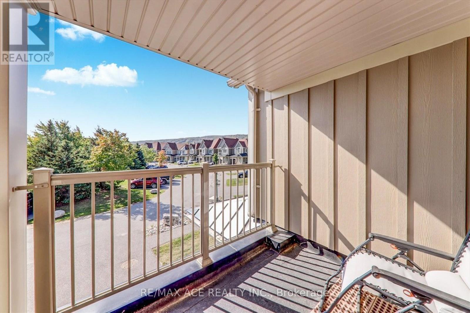 26 - 171 Snowbridge Way, Blue Mountains, Ontario  L9Y 0V1 - Photo 38 - X12856956