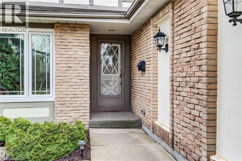 2 Blue Spruce Court, Kitchener, Ontario  N2N 1L1 - Photo 6 - 40817332