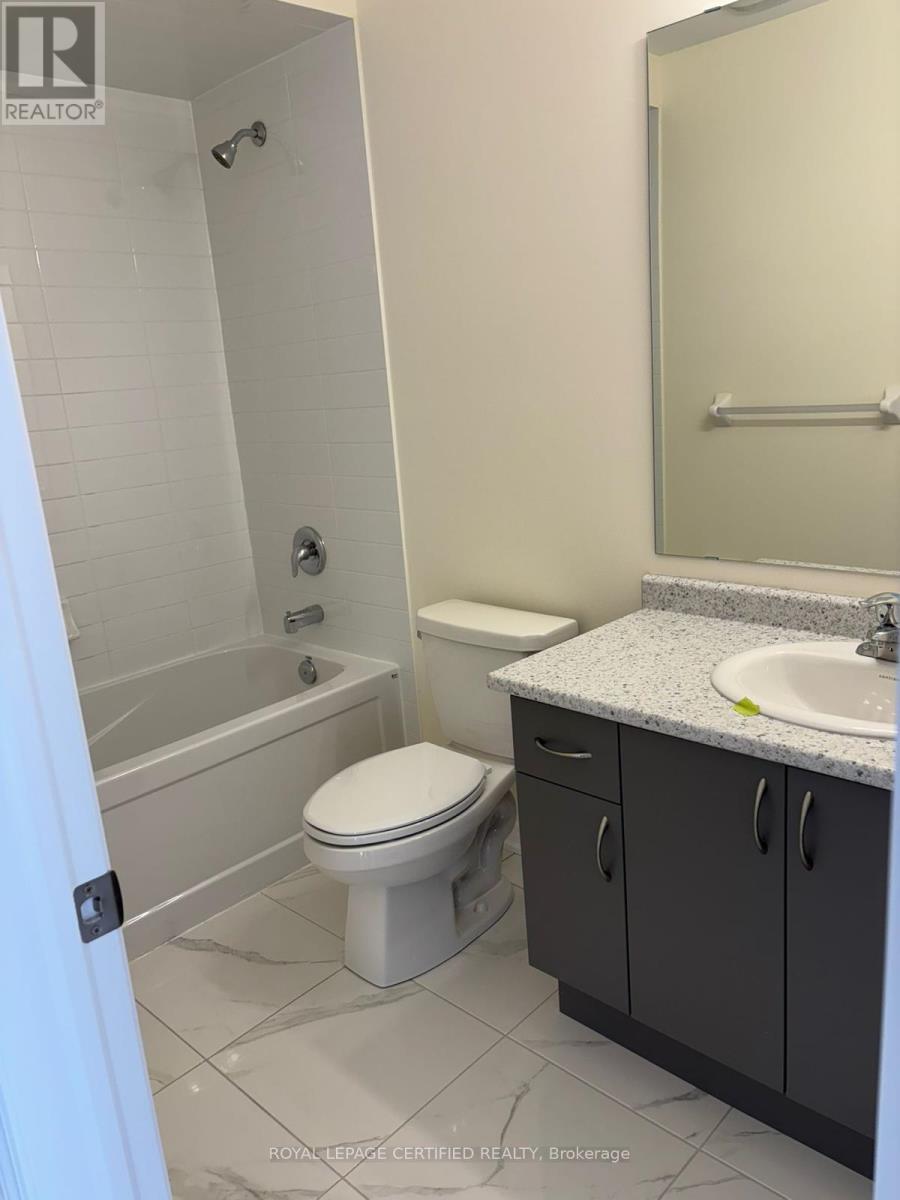 331 Lindsay Street N, Kawartha Lakes, Ontario  K9V 0T2 - Photo 12 - X12951968